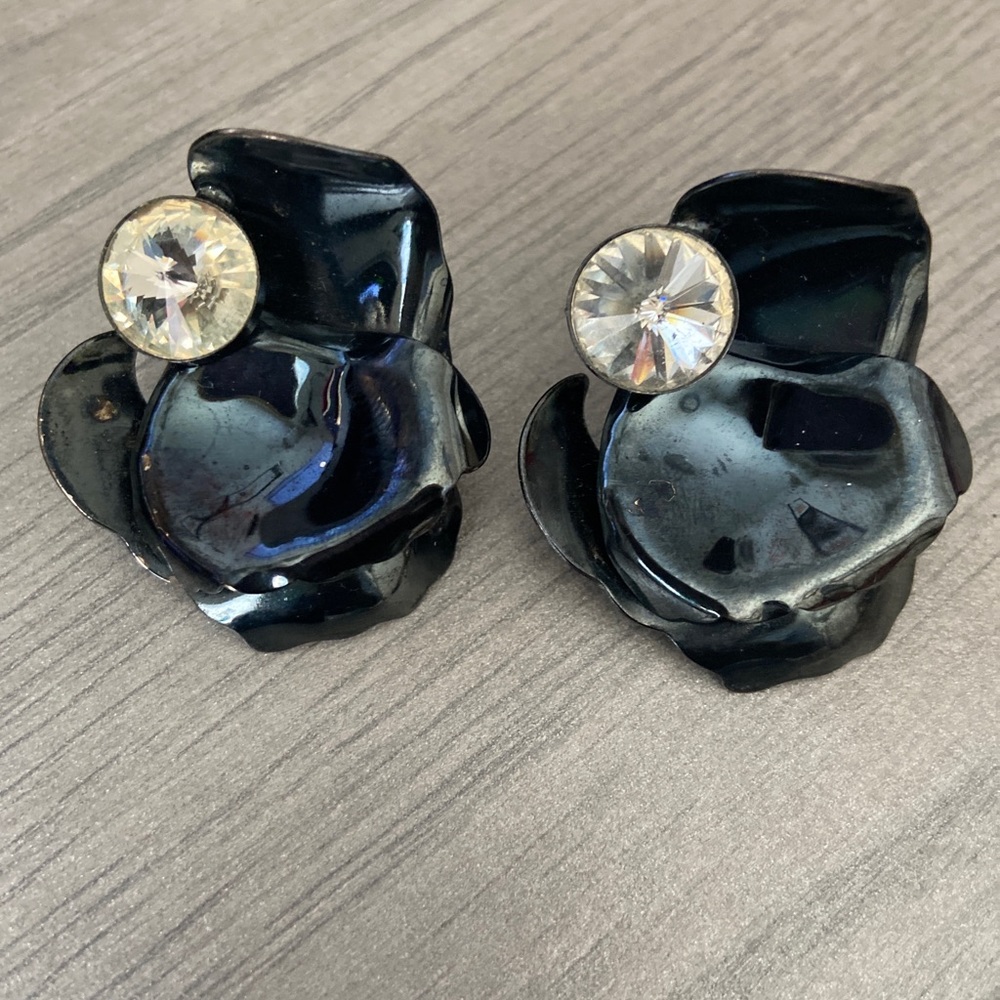 Glamorous Life Earrings